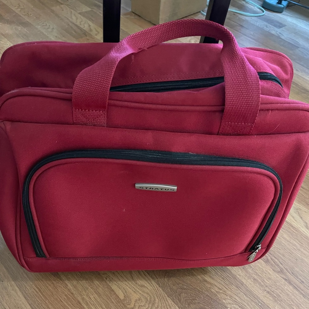 Stratus Red 17" Wheeled Rolling Laptop Brief Weekender Luggage Carry on Bag